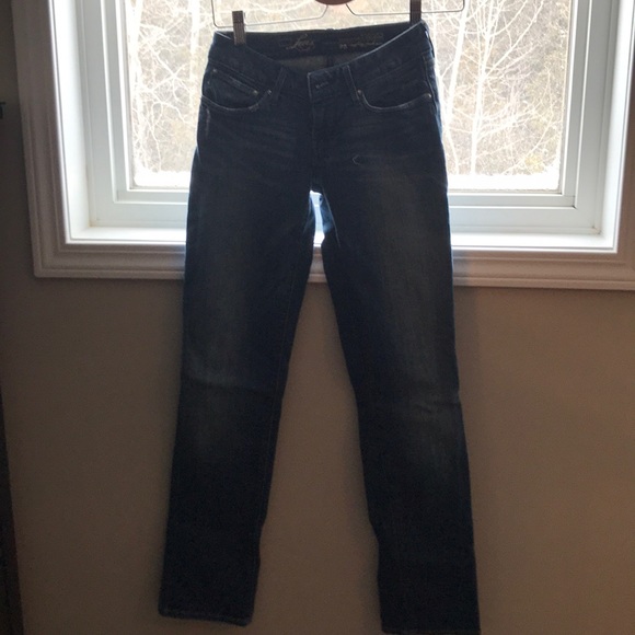 Levi’s straight leg jeans. - Picture 2 of 6